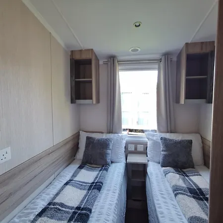Golden Sands Beach Activities Sea Holiday Relax Mablethorpe Exterior photo
