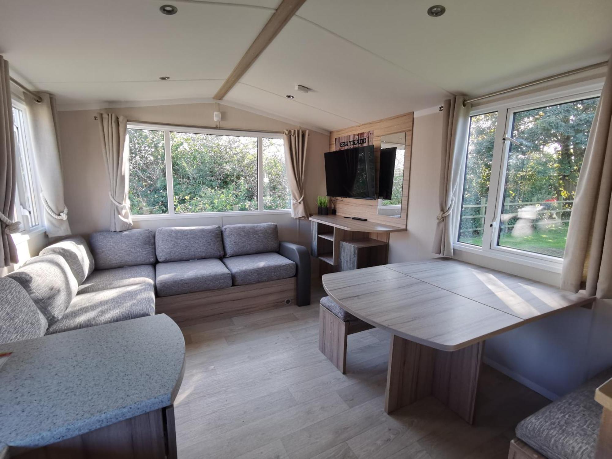 Chalet Golden Sands Activities Sea Relax *