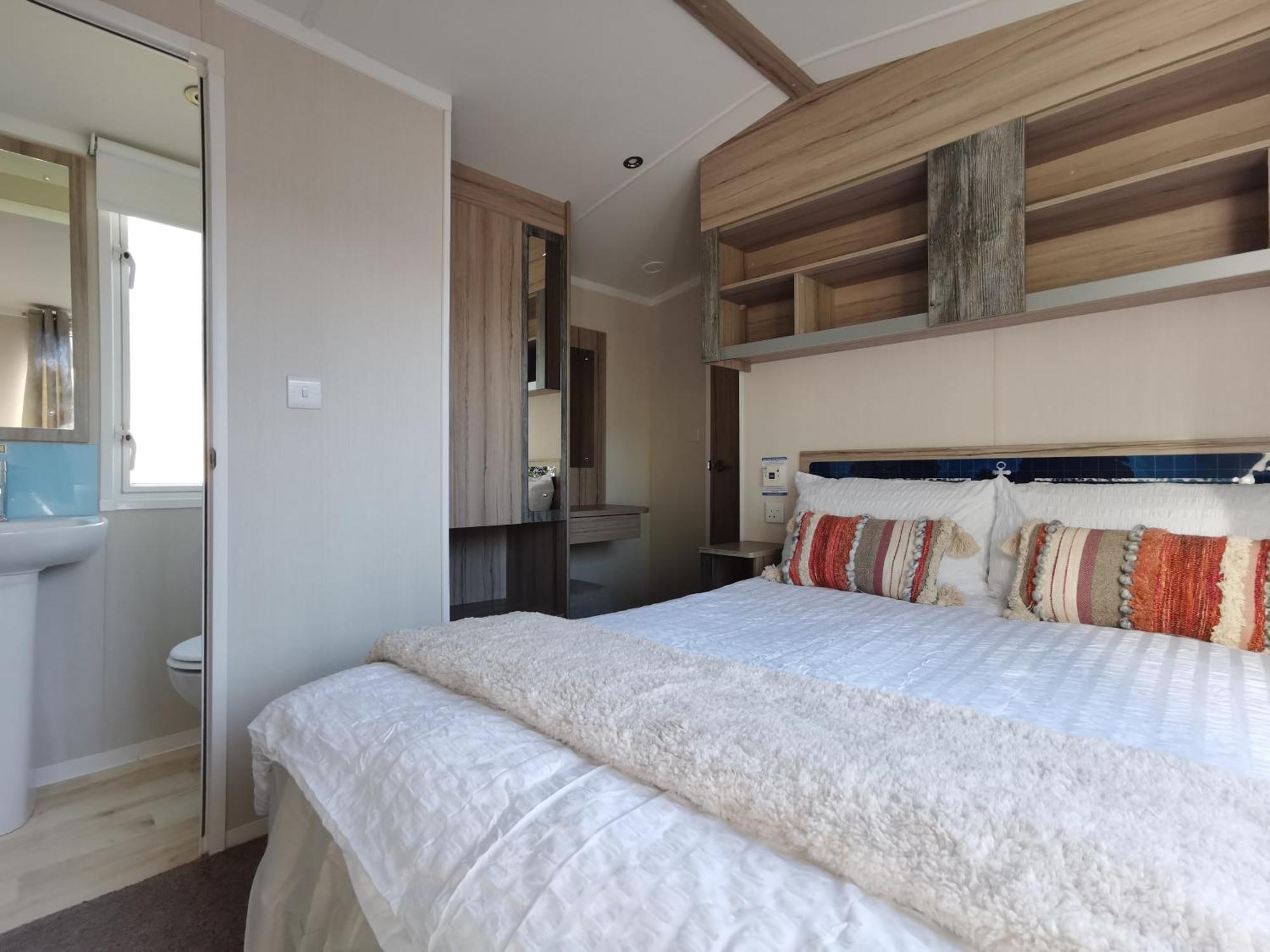 Golden Sands Activities Sea Relax *